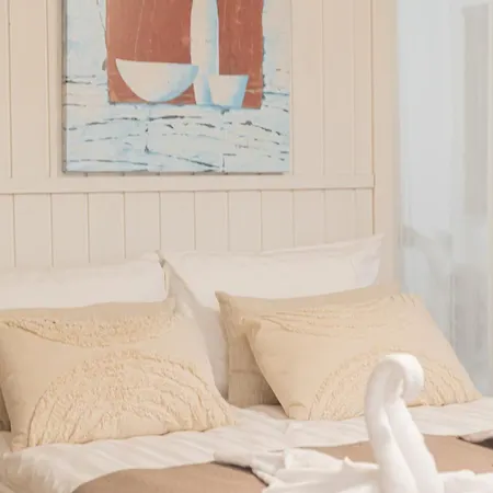 Daire Forest Side Family House By Booklapland *