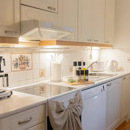 Daire Forest Side Family House By Booklapland Rovaniemi