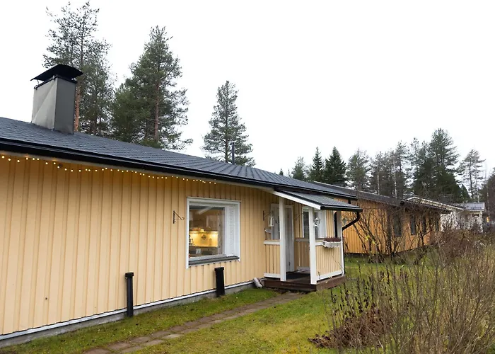 Апартаменты Forest Side Family House By Booklapland Рованиеми