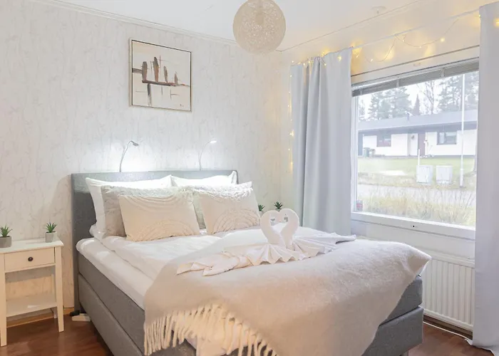 Forest Side Family House By Booklapland Апартаменты *