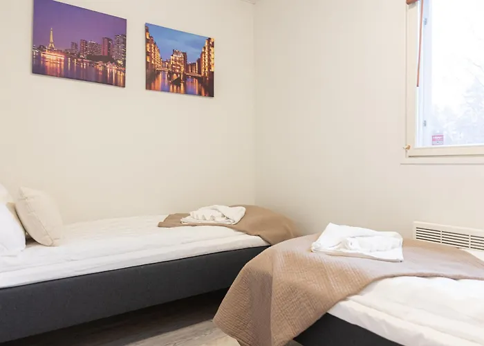 Апартаменты Forest Side Family House By Booklapland