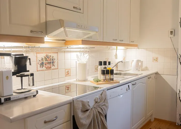 Апартаменты Forest Side Family House By Booklapland Рованиеми